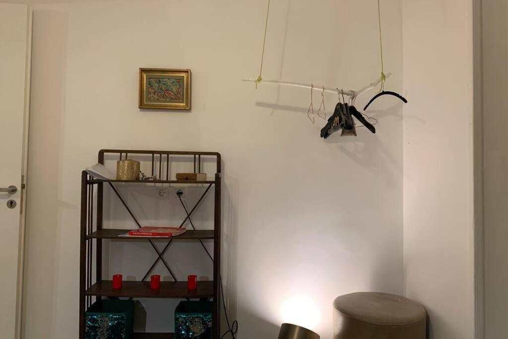Quiet And Central Flat With Private Backyard Garden Athens Ngoại thất bức ảnh