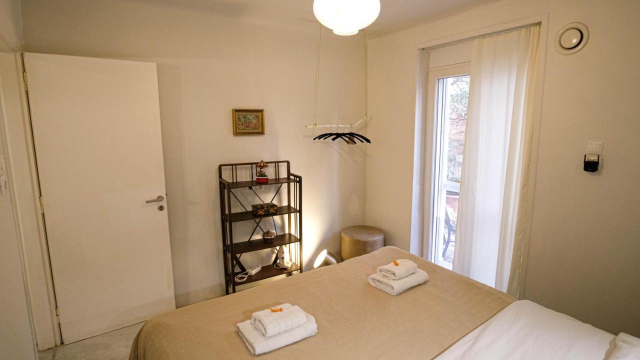 Quiet And Central Flat With Private Backyard Garden Athens Ngoại thất bức ảnh